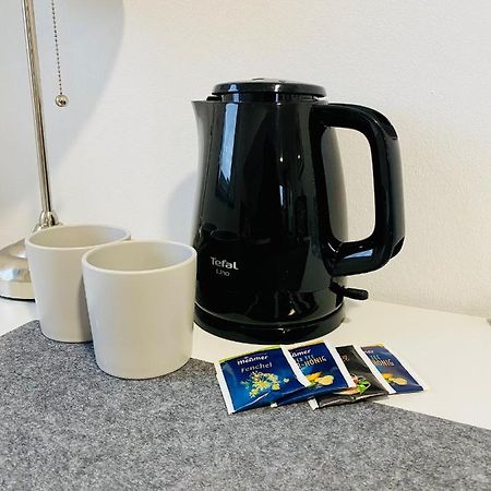 Homestay Offers Private Bedroom And Bathroom Near Speyer And Hockenheim Altlussheim 외부 사진